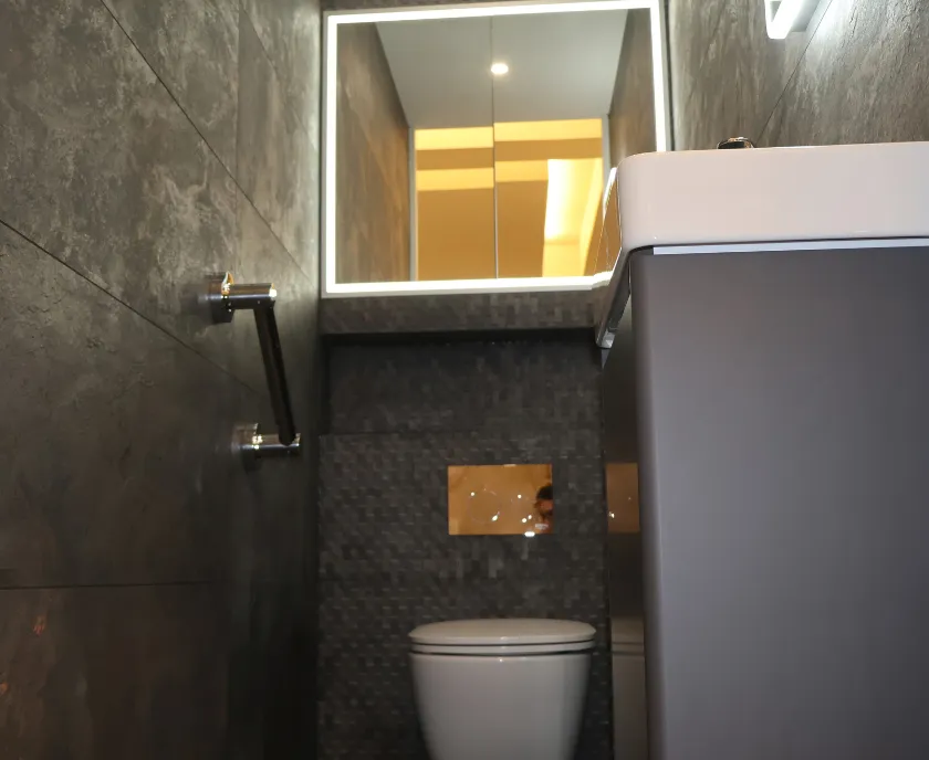 Dark Textured Finishes & Clean White Contrast